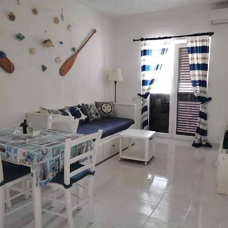 Apartman Nina Pinezici (Krk)